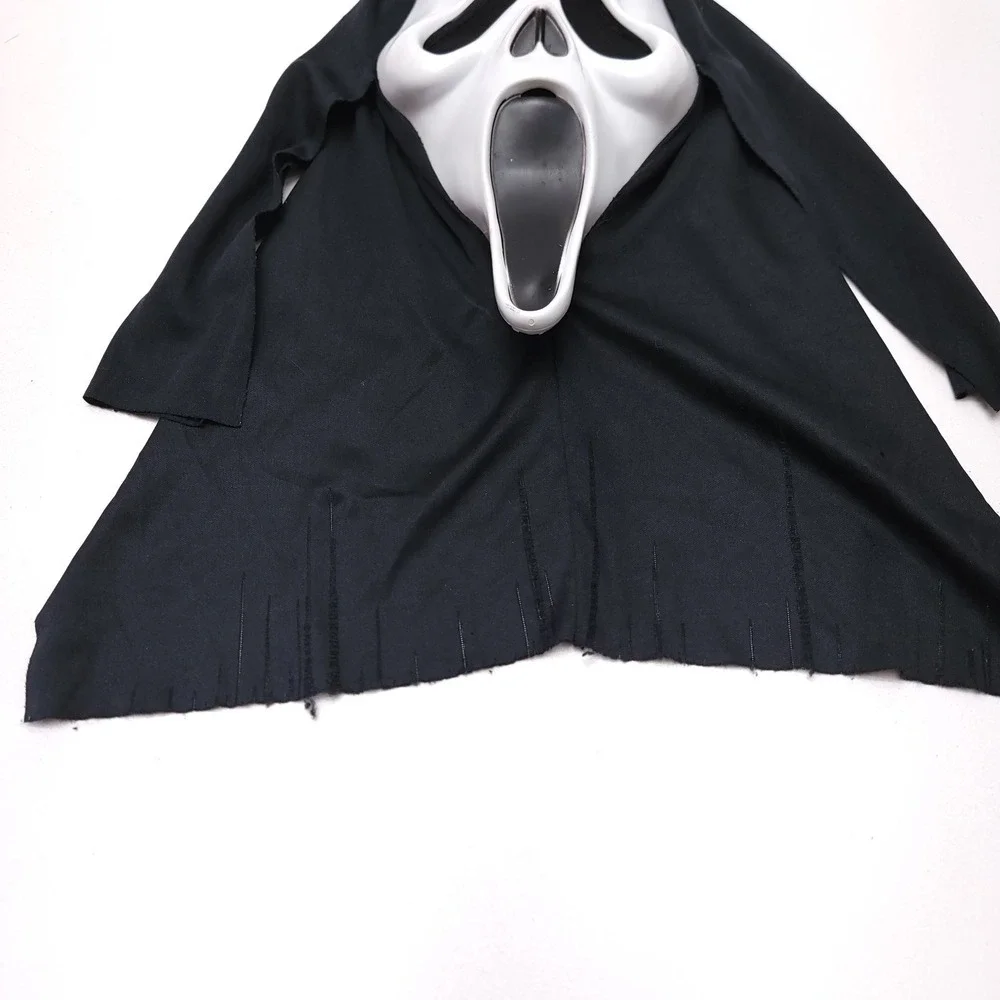 Scream Mask Ghost Face 9206WM Easter Unlimited April-June 2014 Halloween Costume